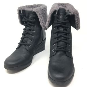 Ugg Boots Zea Black Lace Up Chunky Waterproof Wedge Booties Shearling Snow Shoes